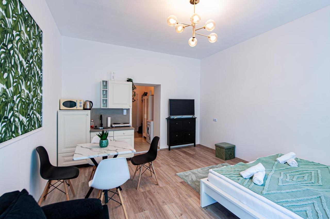 My City Apartment- Vienna Jungle Room Exterior foto